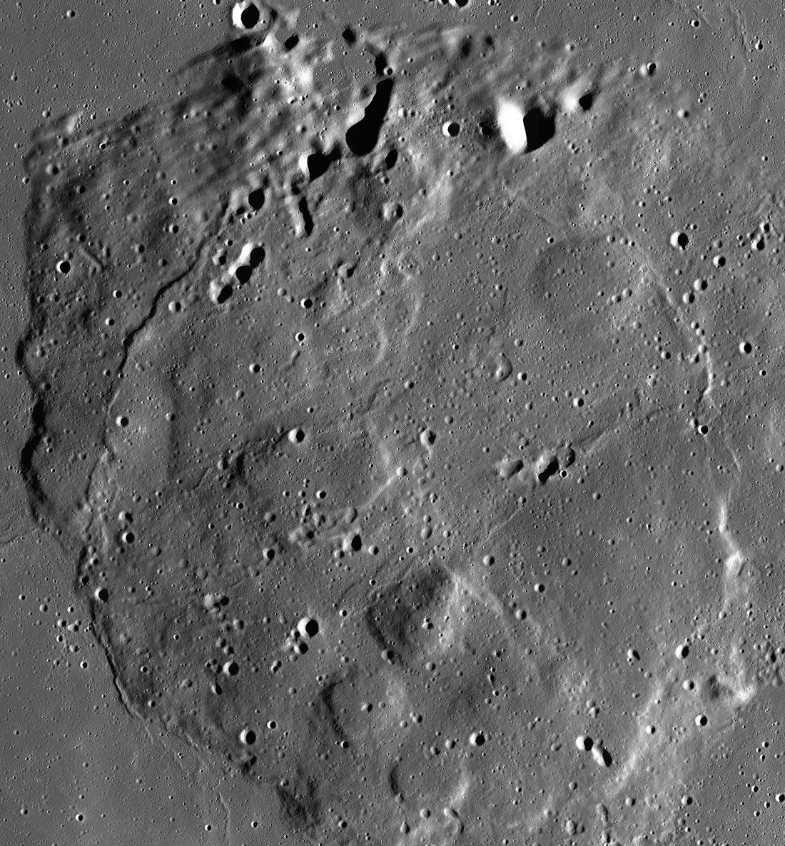 Mosaïque de la région lunaire de Mons Rümker observée par le Lunar Reconnaissance Orbiter