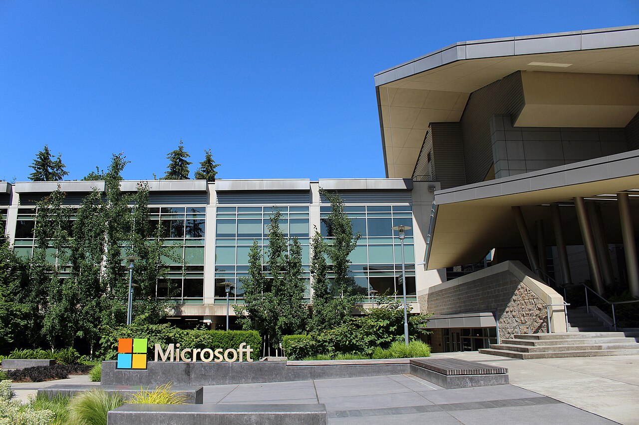 Bâtiment 92 du campus Microsoft à Redmond, photographié en 2016