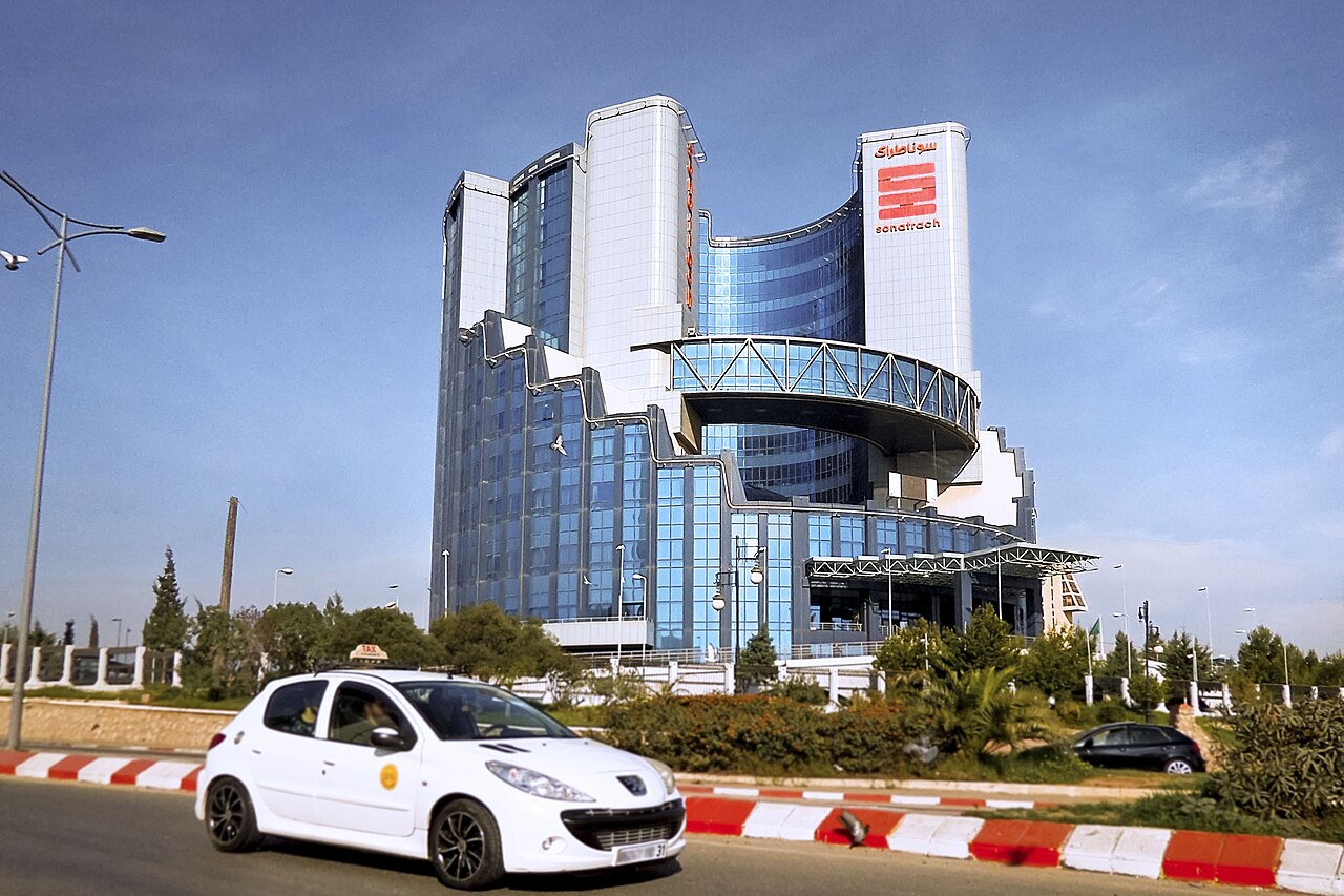 Bâtiment SONATRACH AVAL à Oran, photographie d’archive prise en décembre 2015.